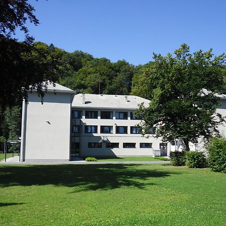Villa J-Club De Knapzak / La Besace Bohan Exterior foto